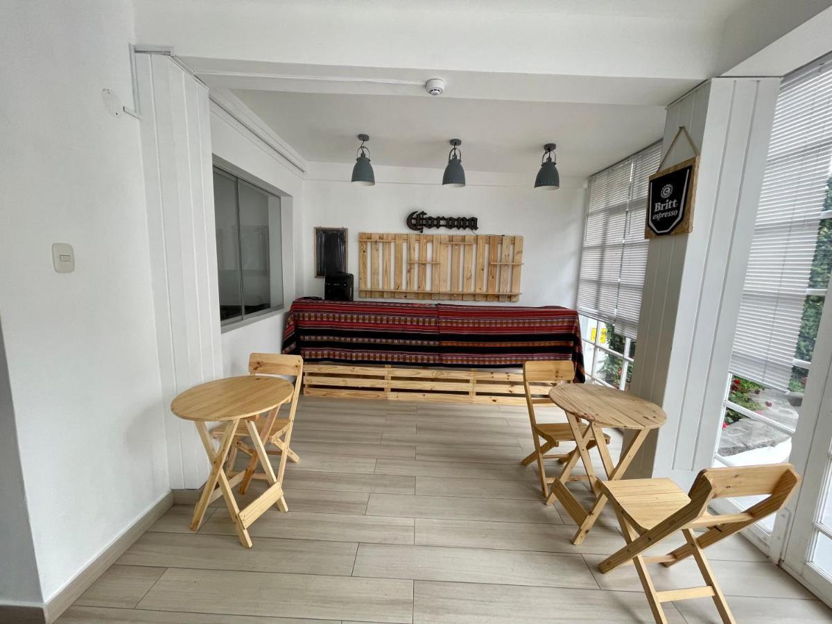 Casaroma Hostels Lima Luaran gambar