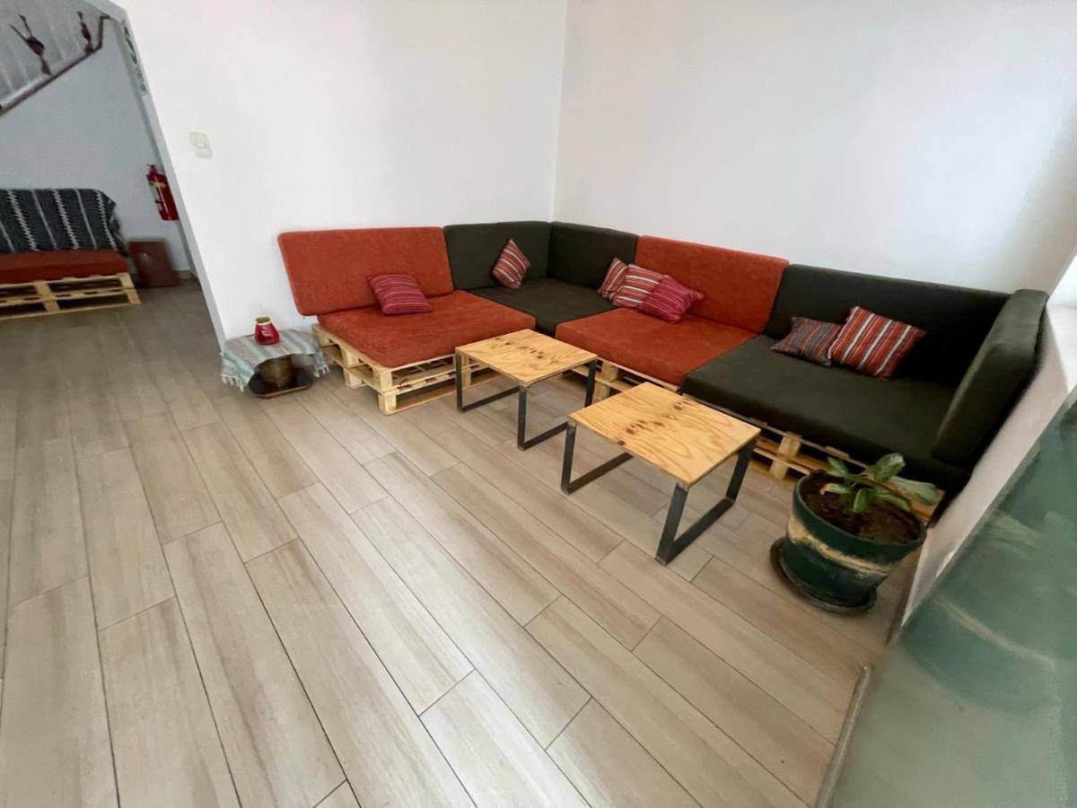 Casaroma Hostels Lima Luaran gambar